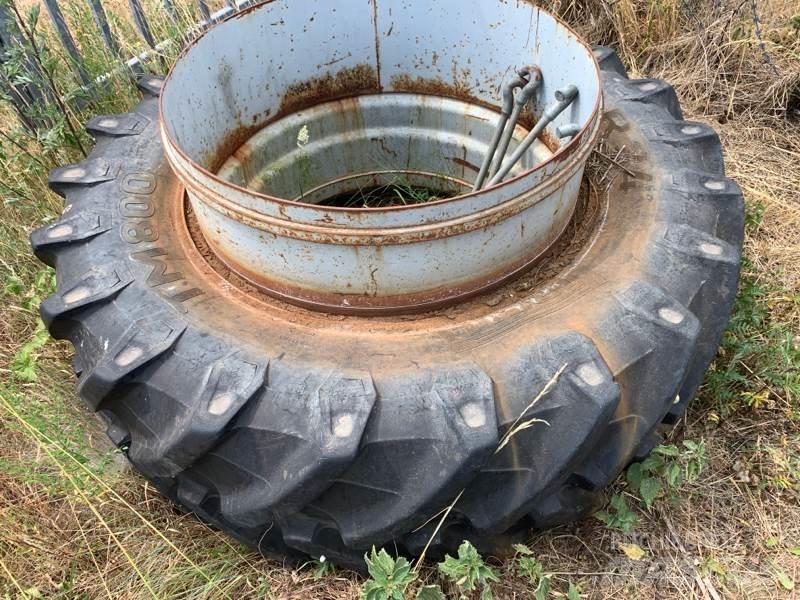 Pirelli 540/65R34 Muud põllumajandusmasinad