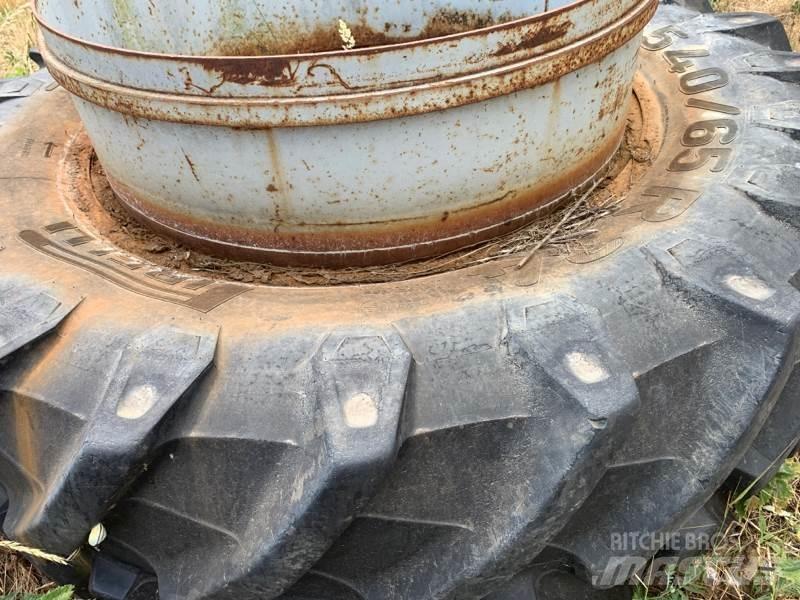 Pirelli 540/65R34 Muud põllumajandusmasinad