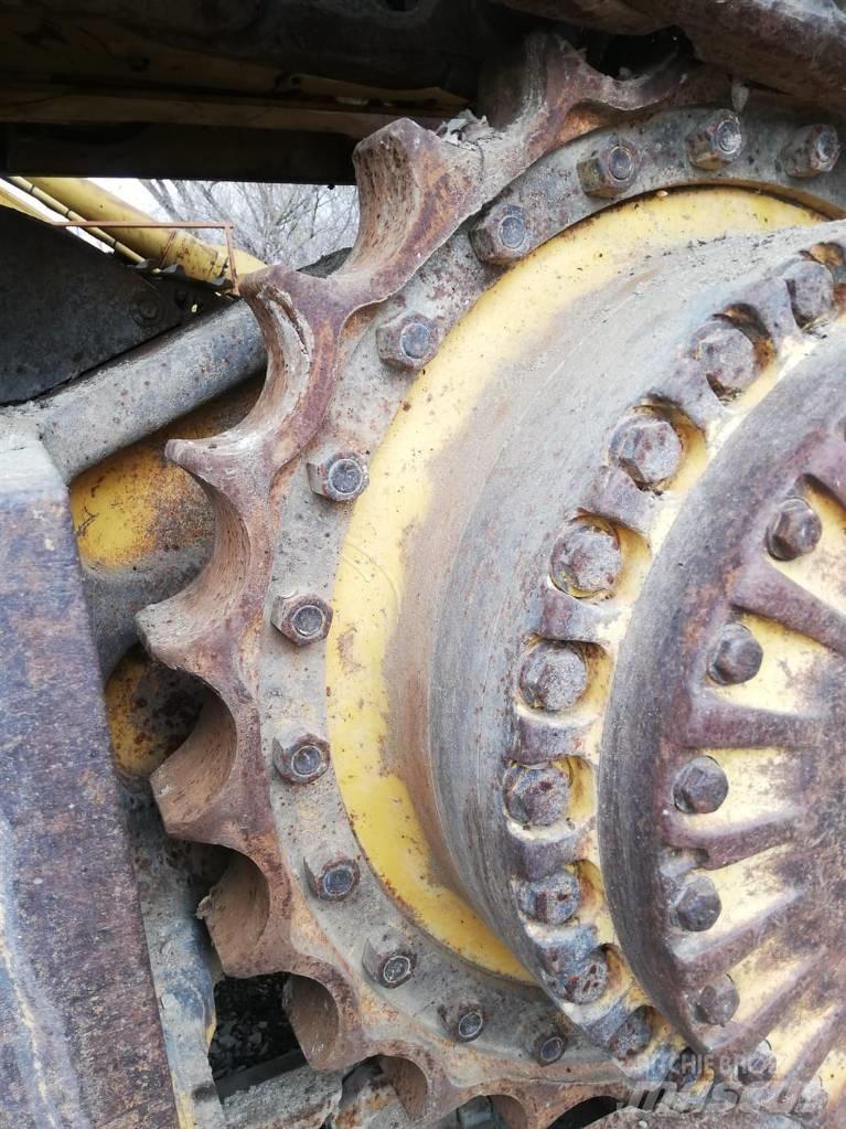 Komatsu PC 650 LC Roomikekskavaatorid