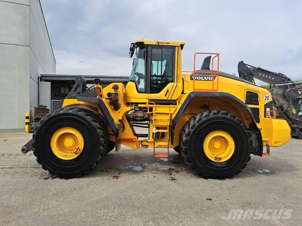 Volvo L220H Rataslaadurid