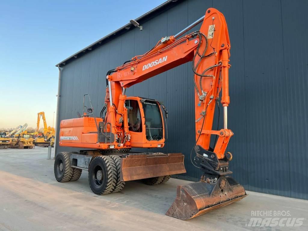 Doosan DX 170 W Ratasekskavaatorid