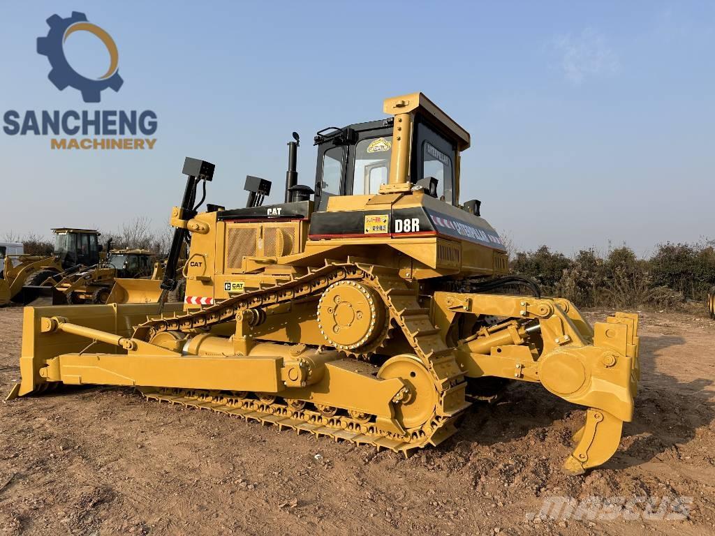 CAT D 8 R Buldooserid