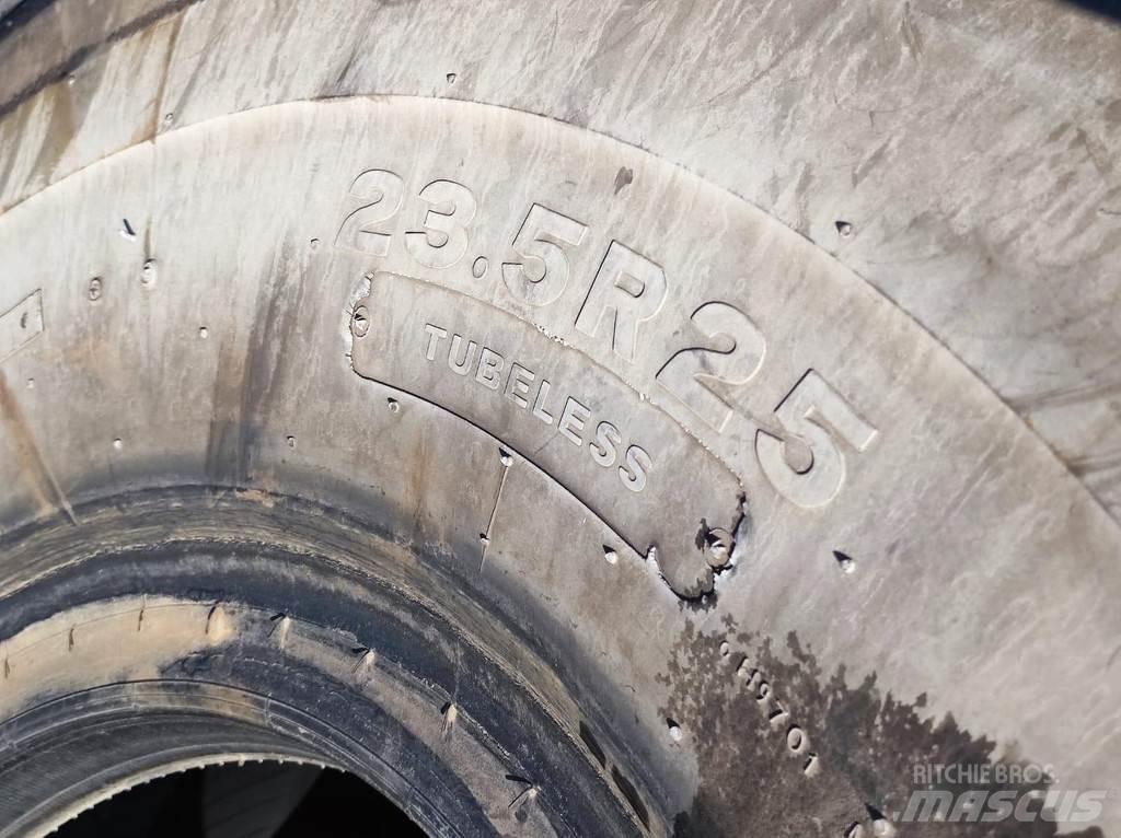  23.5 R25 TYERS Rehvid, rattad ja veljed
