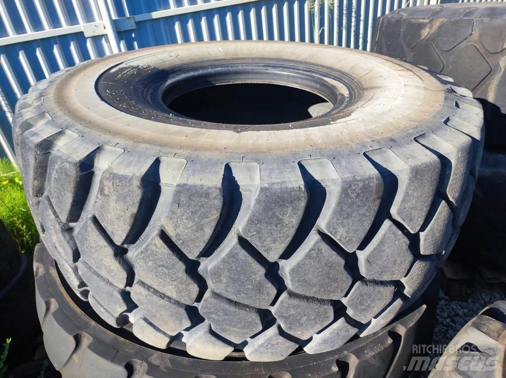  23.5 R25 TYERS Rehvid, rattad ja veljed