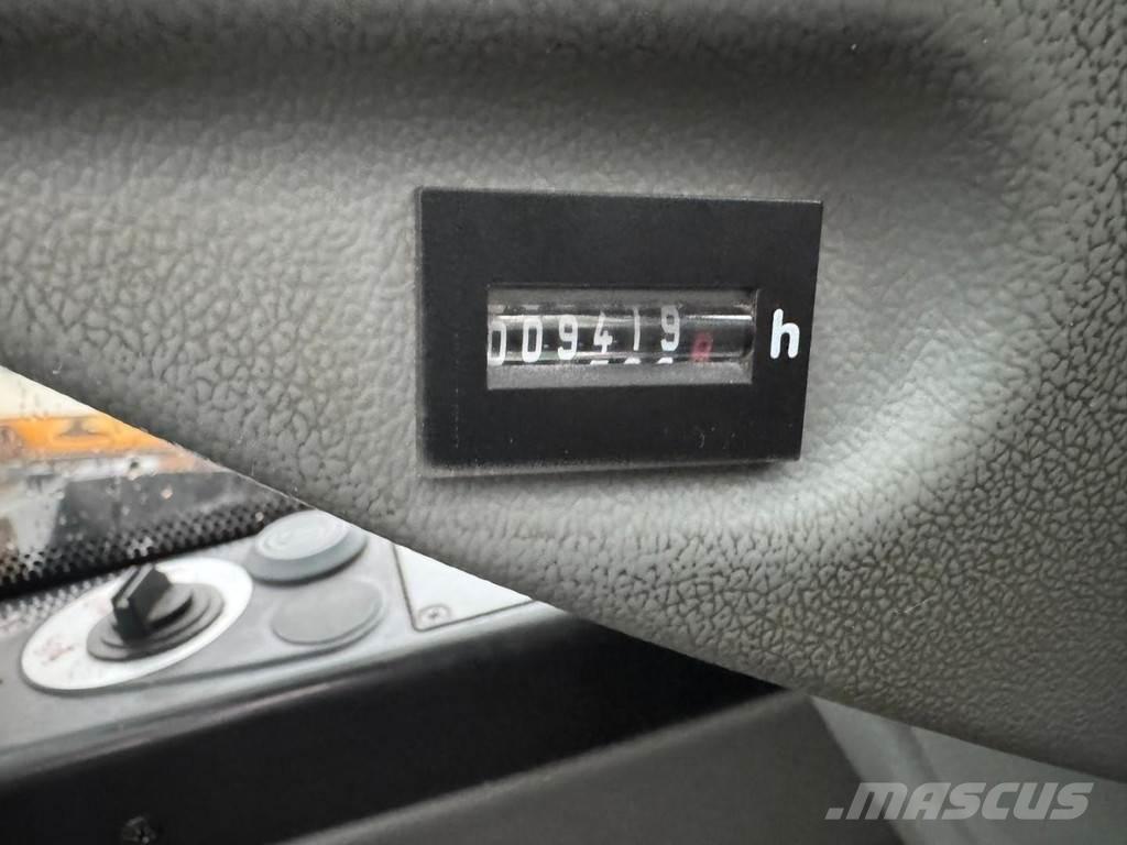 Liebherr LH 26 M Materjalikäitlusmasinad