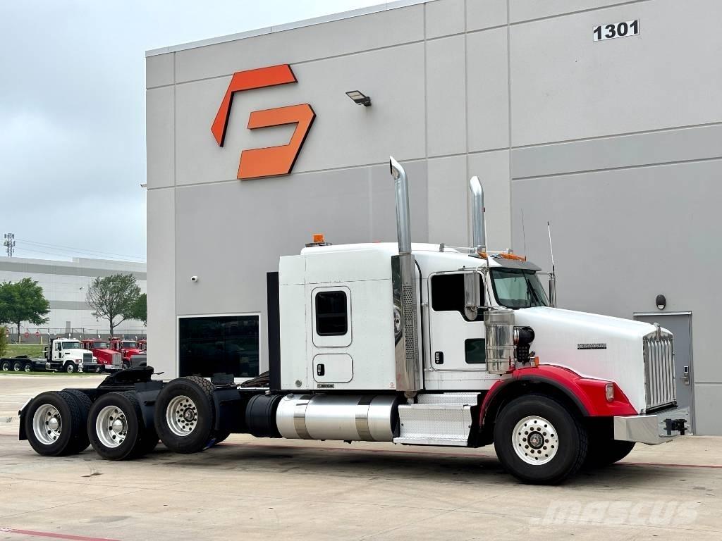 Kenworth T 800 Sadulveokid