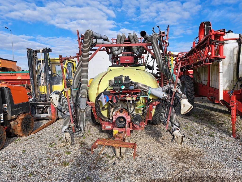 Hardi Merkury 3000 Väetisekülvikud pihustiga