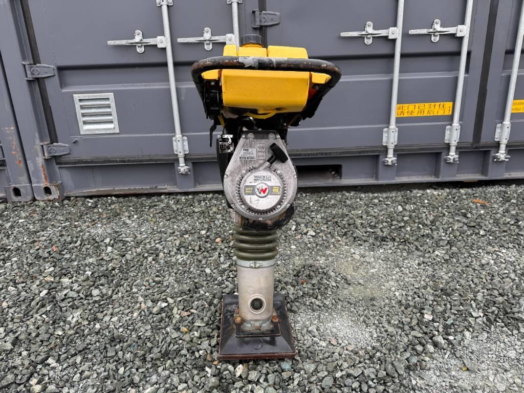 Wacker Neuson BS50-2 Vibroplaadid