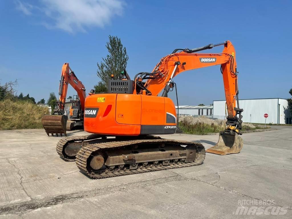Doosan DX 235 LCR-5 Roomikekskavaatorid