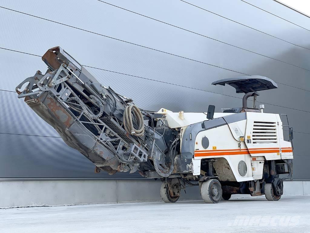 Wirtgen W 100 F Asfaldi külmfreesimise masinad