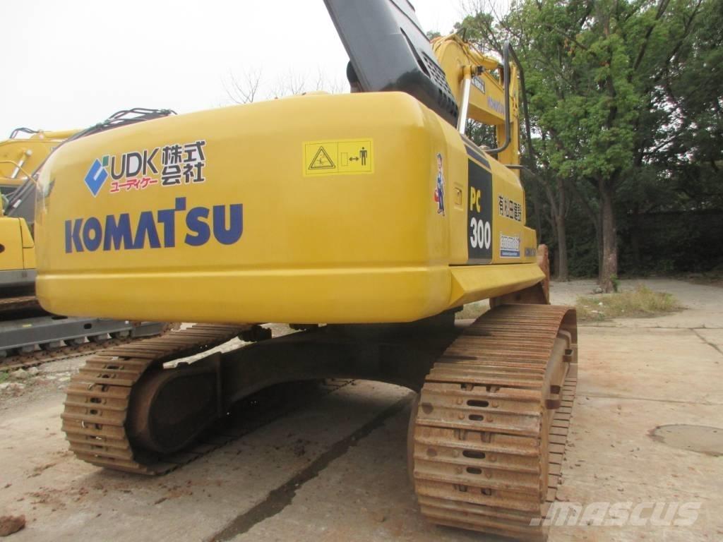 Komatsu PC 300 Roomikekskavaatorid