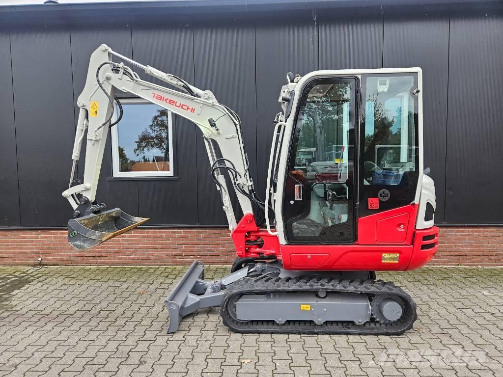 Takeuchi TB 230 Miniekskavaatorid < 7 t