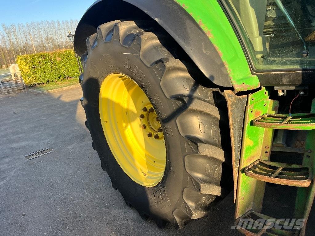 John Deere 6820 Traktorid
