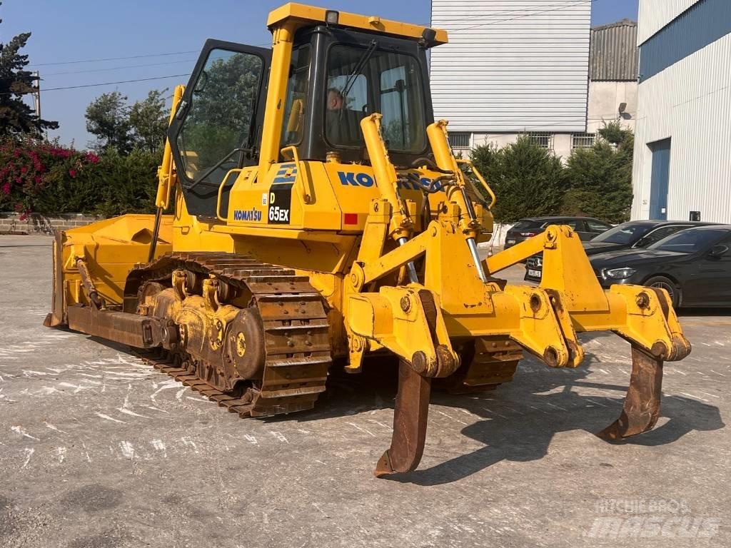 Komatsu D 65 EX-12 Buldooserid