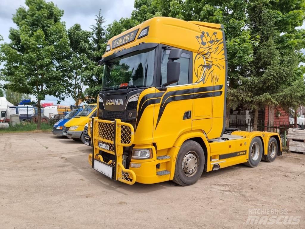 Scania S 580 6X2 Sadulveokid