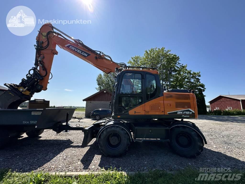 Develon DX 170 W-7 Ratasekskavaatorid