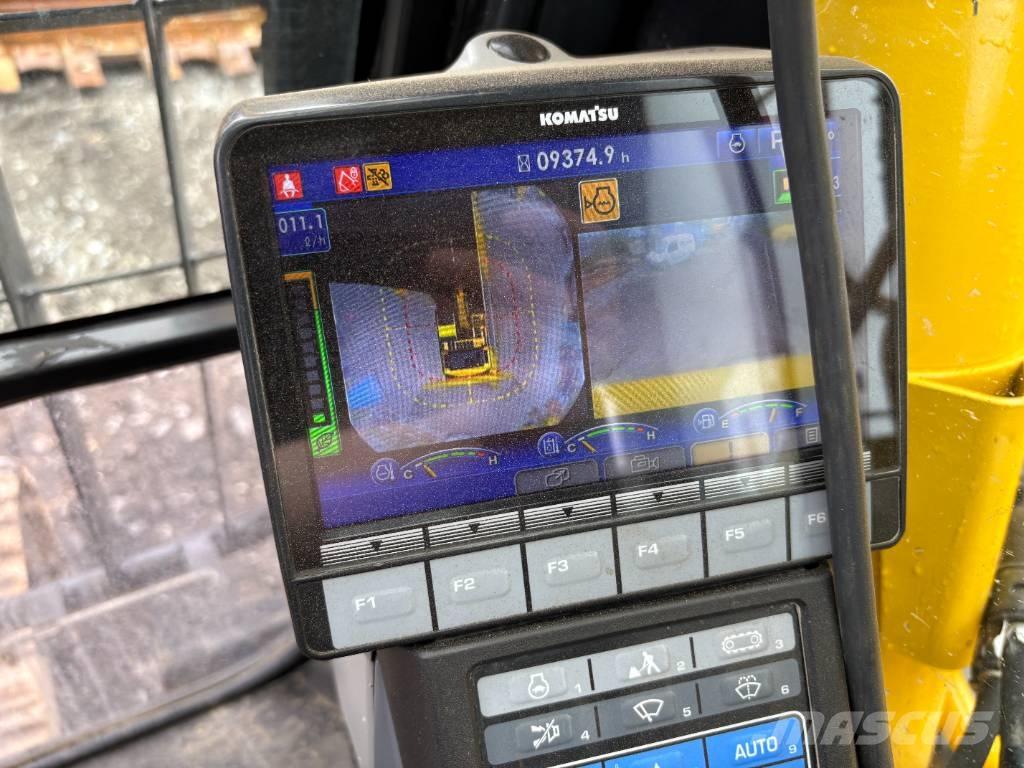 Komatsu PC360LC-11 Roomikekskavaatorid