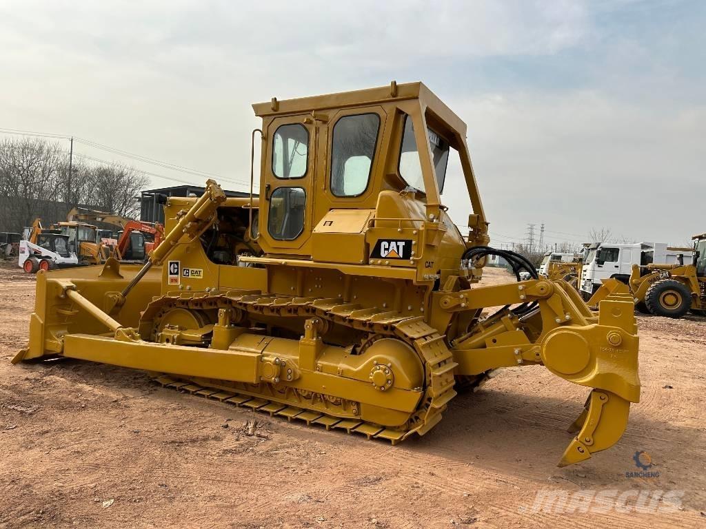 CAT D 7 G Buldooserid