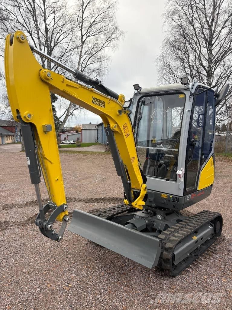 Wacker Neuson ET 24 Roomikekskavaatorid