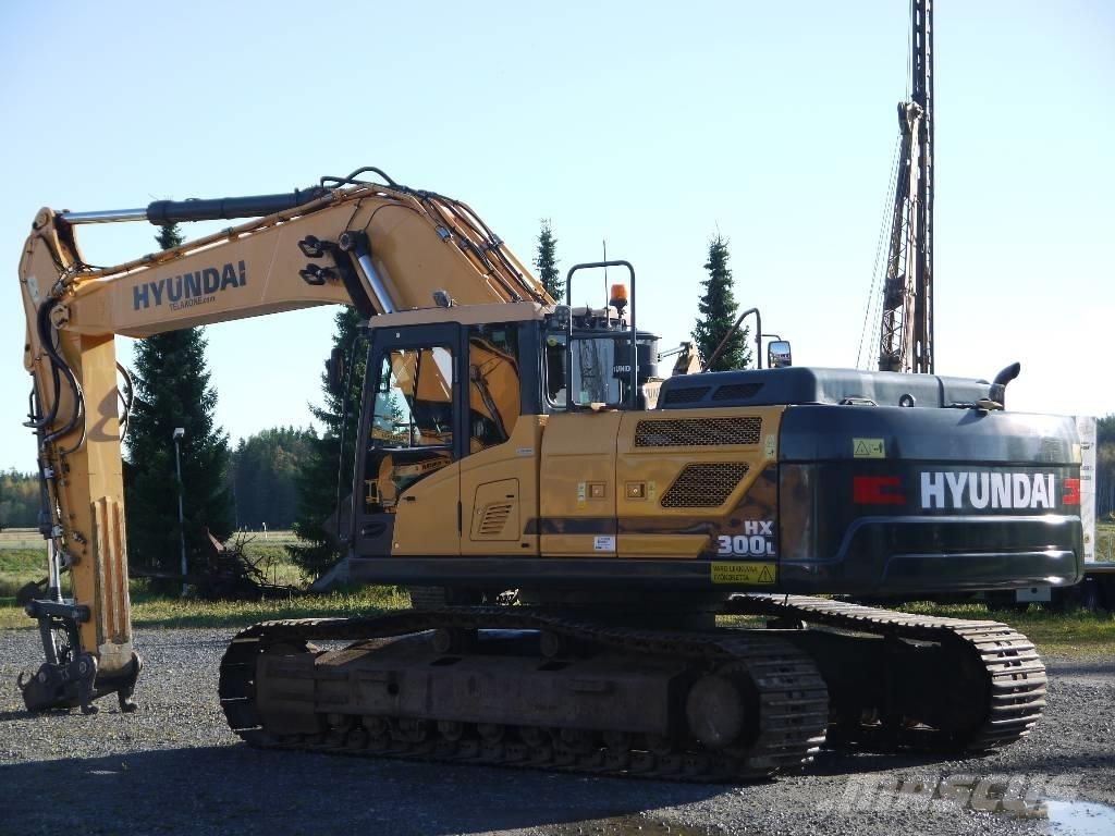 Hyundai HX 300 L Roomikekskavaatorid