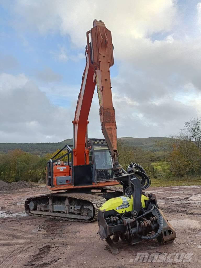Doosan DX225 Harvesterid