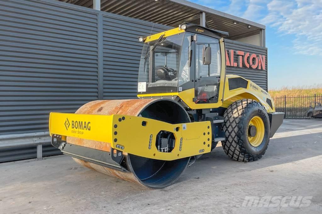Bomag BW 213 D-5 Ühe trumliga rullid