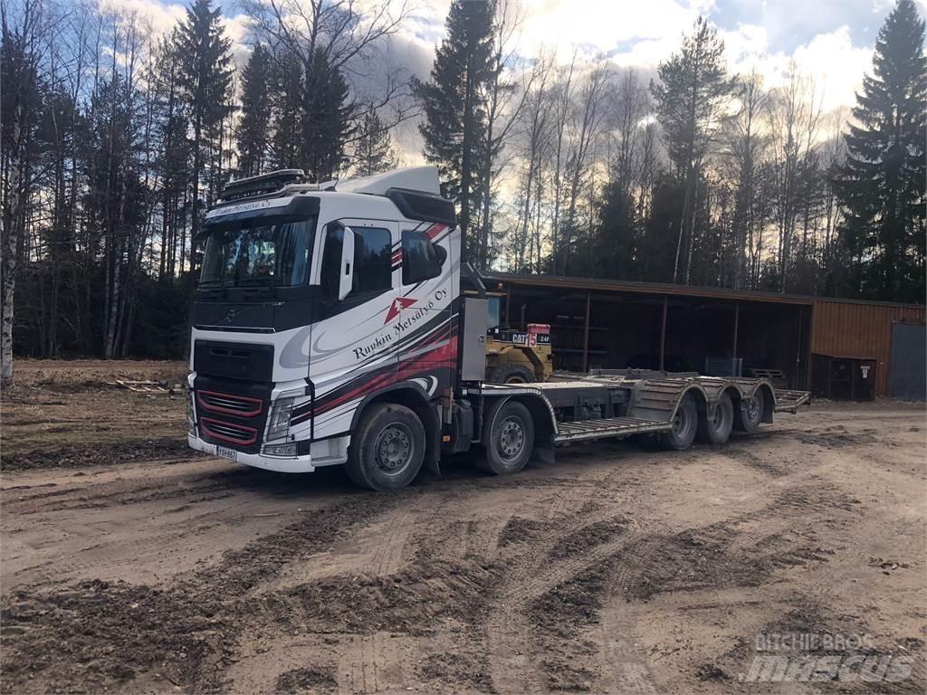 Volvo FH13 Metsamasinate veokid