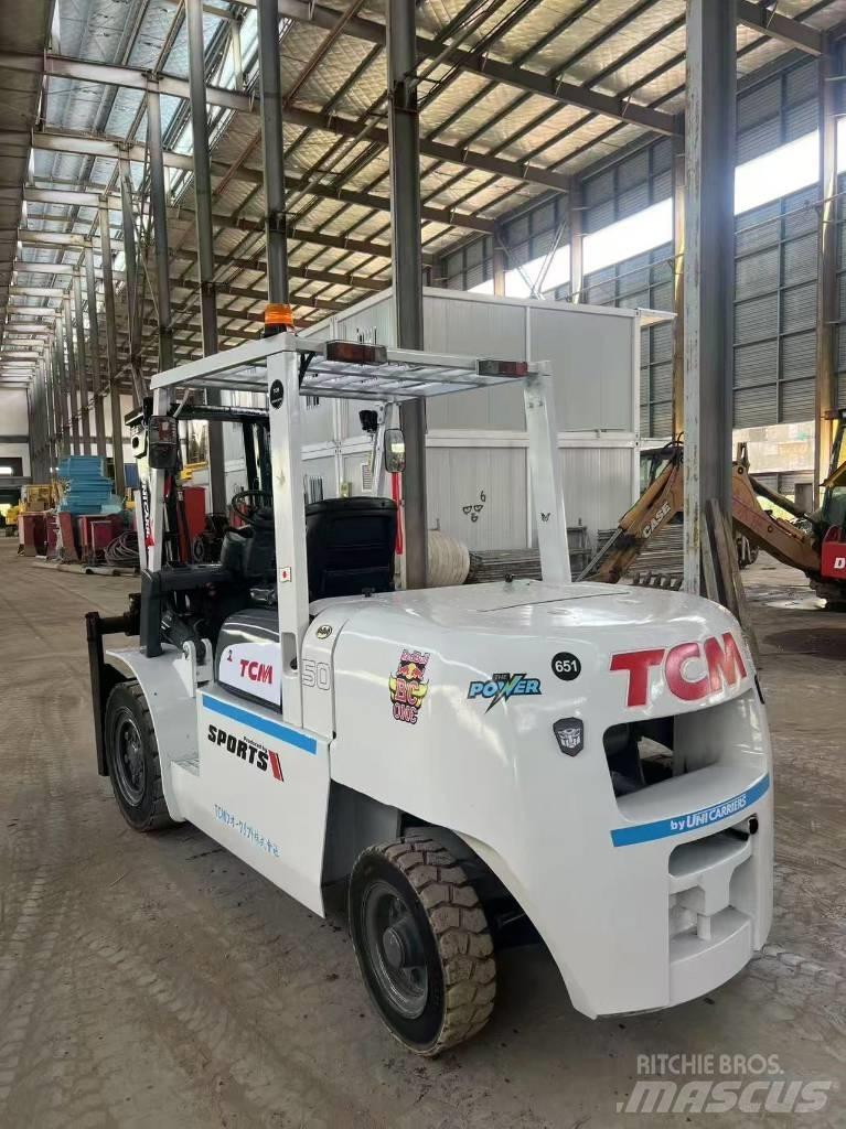 TCM FD50 Diiseltõstukid