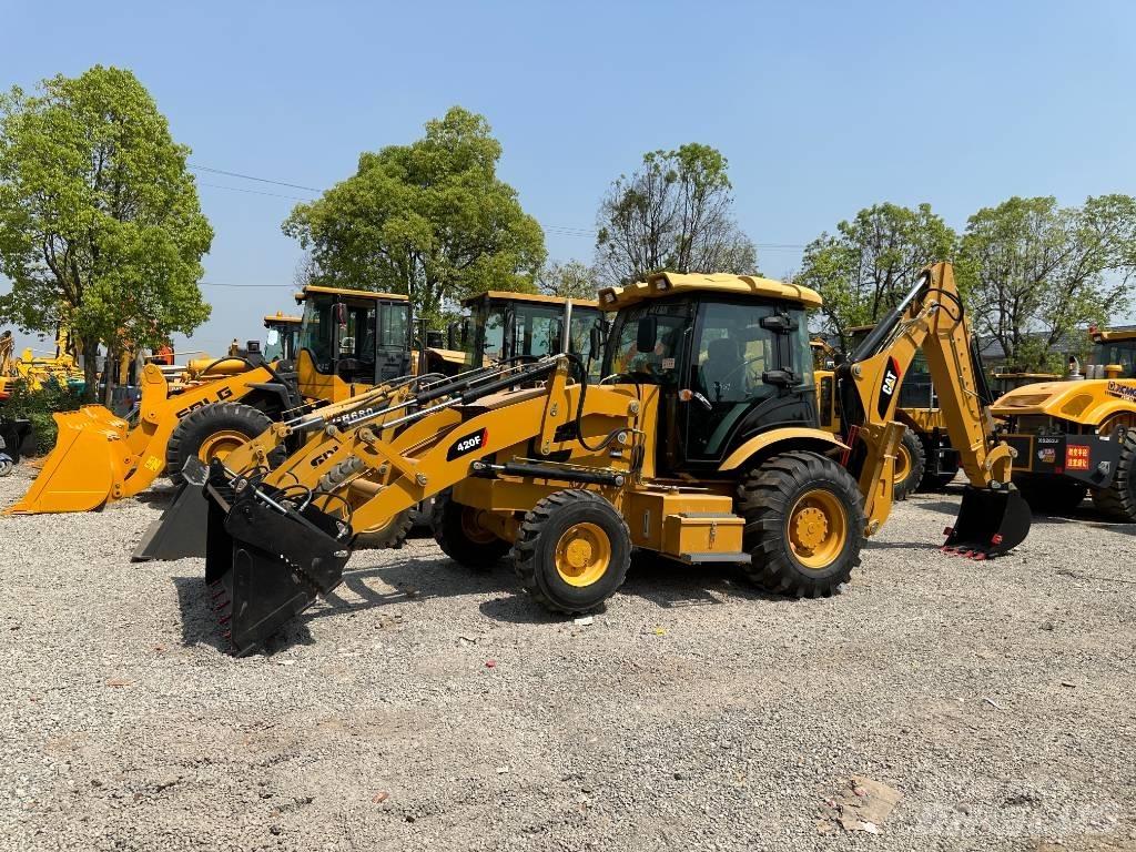 JCB 4CX Ekskavaatorlaadurid