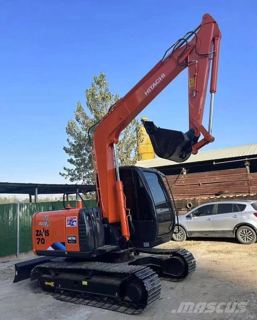 Hitachi ZAXS 70 Miniekskavaatorid < 7 t