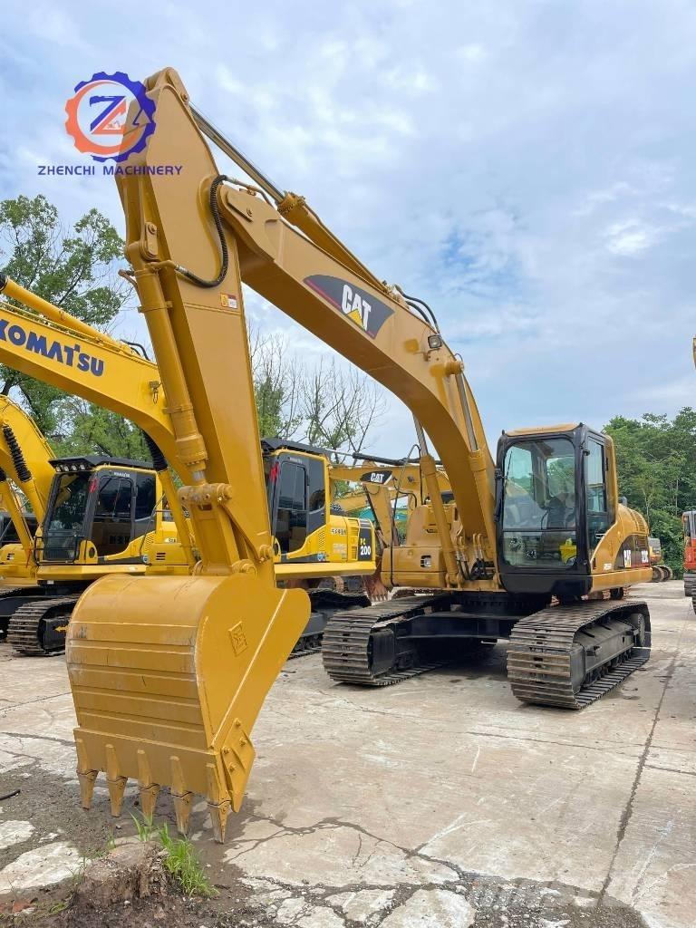 CAT 320 C Roomikekskavaatorid