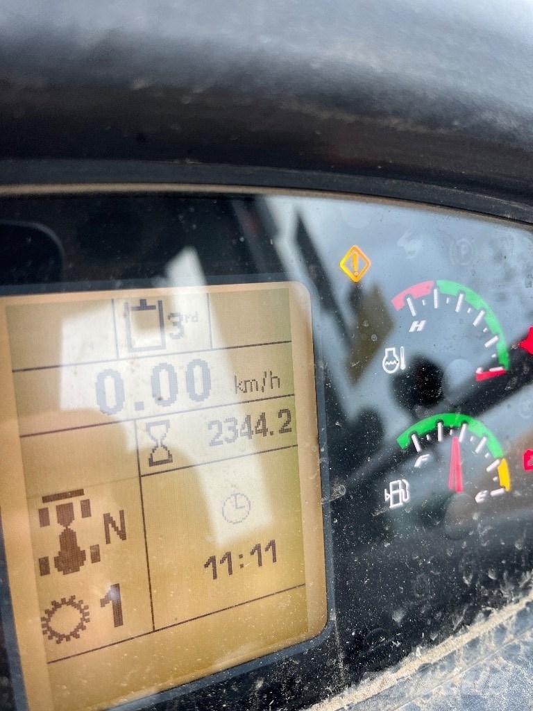 CASE 321 F Rataslaadurid