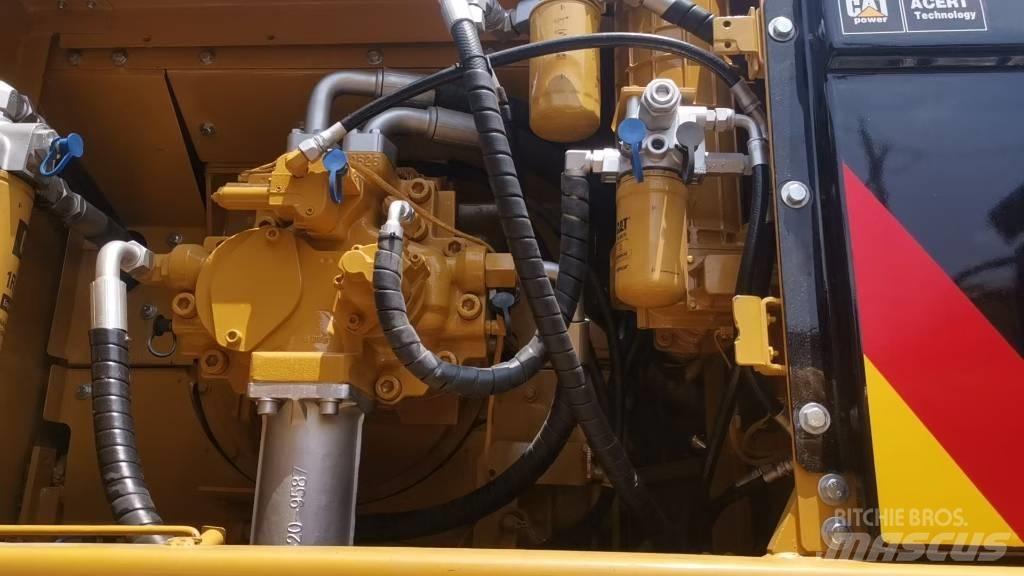 CAT 340 D L Roomikekskavaatorid