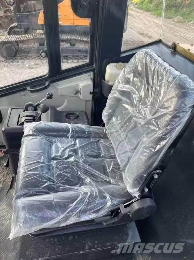 XCMG XS 223 J Ühe trumliga rullid