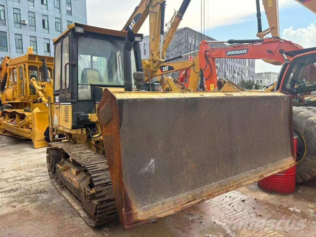 CAT D3C Buldooserid