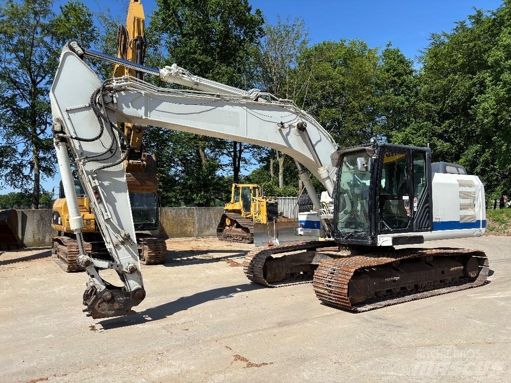 CAT 320E Roomikekskavaatorid