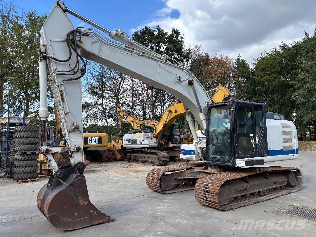 CAT 320E Roomikekskavaatorid