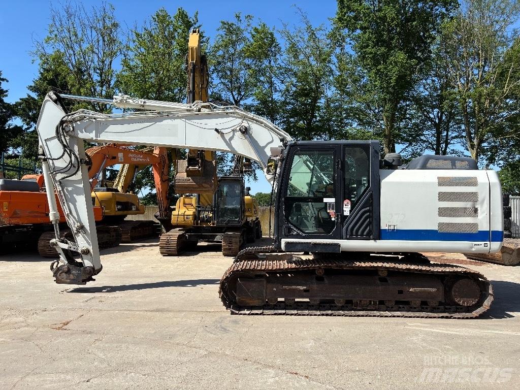 CAT 320E Roomikekskavaatorid