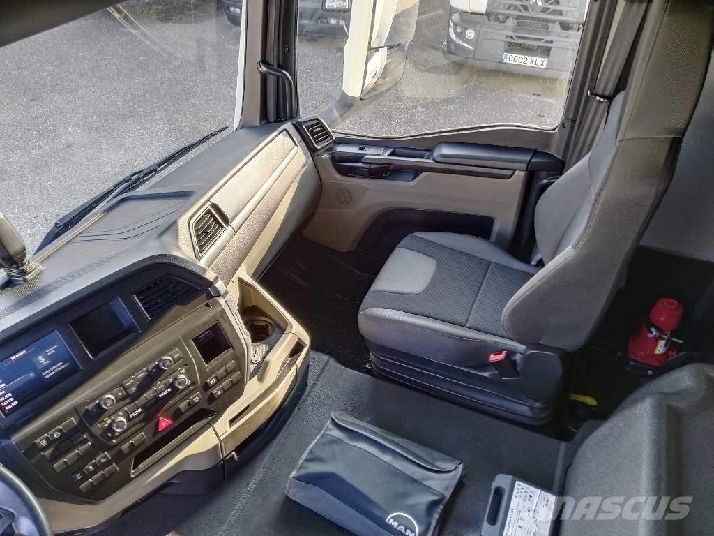 MAN TGS 26.360 Furgoonautod