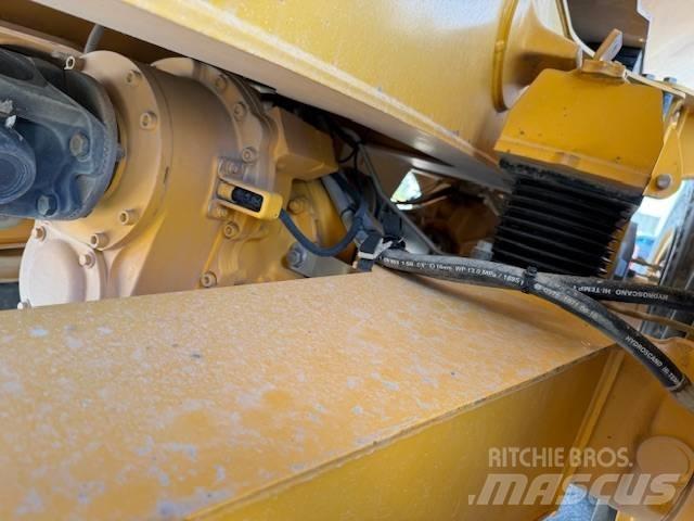 Volvo A25G Liigendraamiga pinnaseveokid