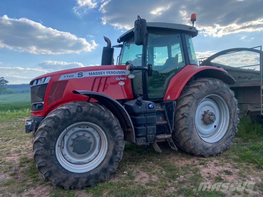 Massey Ferguson 7726 Traktorid