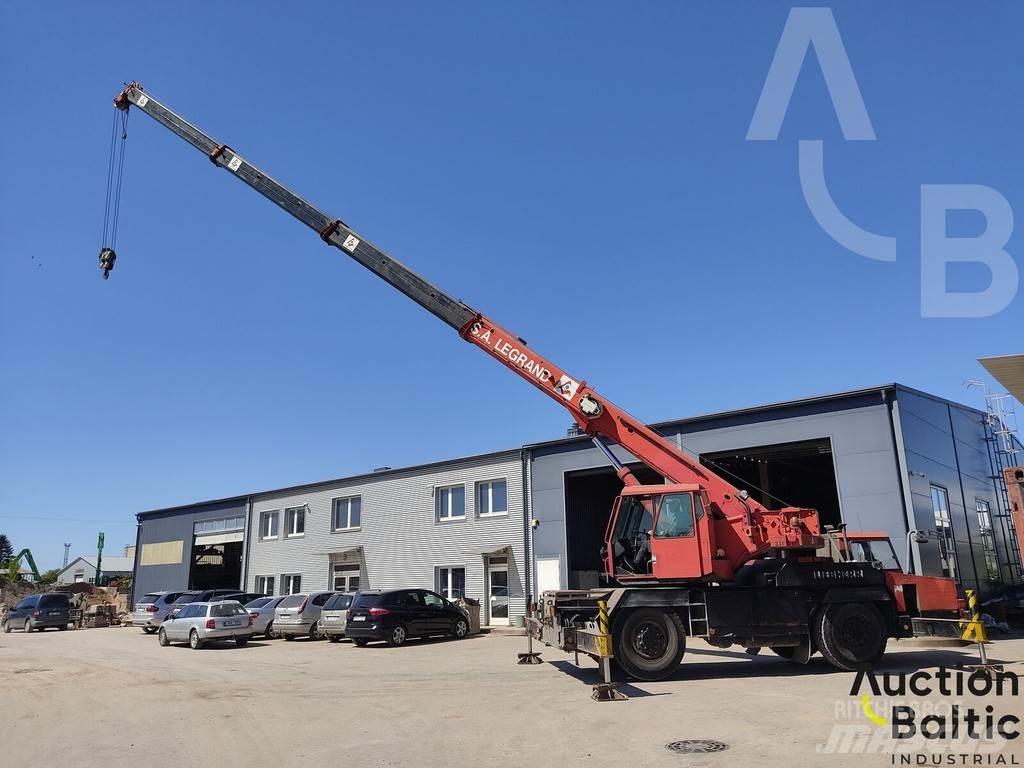 Liebherr LTM 1025 Maastikutõstukid