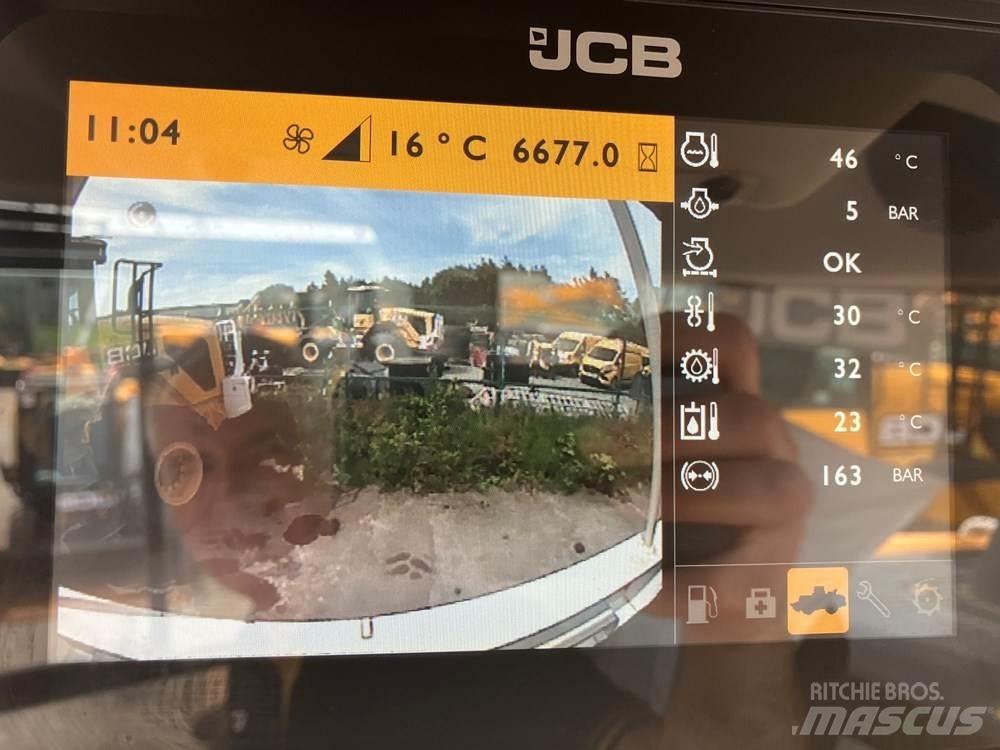 JCB 437 Rataslaadurid