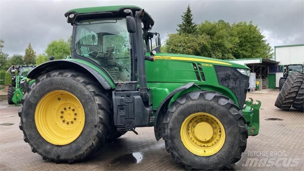 John Deere 7230R Traktorid