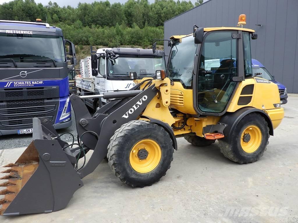 Volvo L 25 F Rataslaadurid