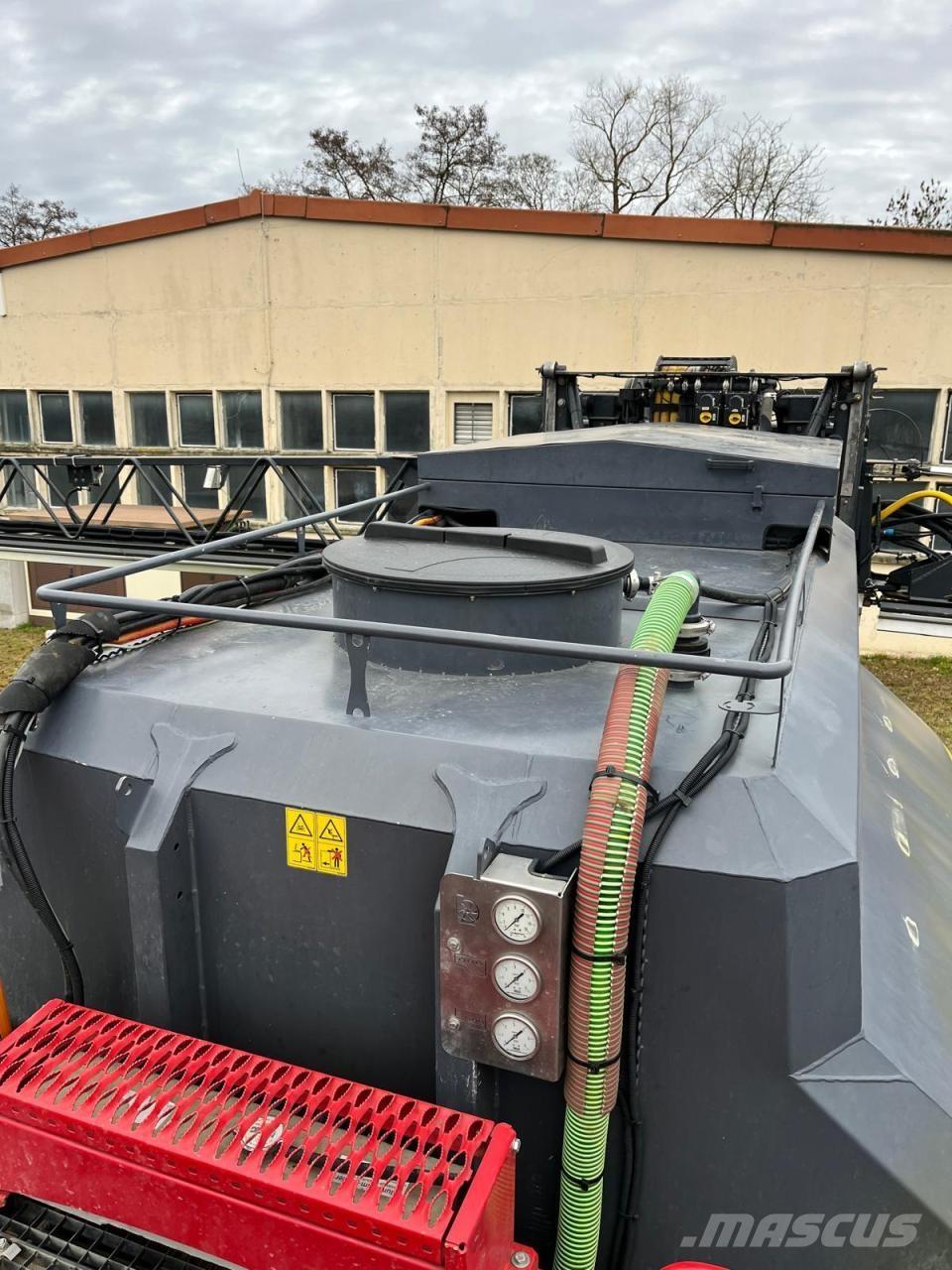 Horsch LEEB PT 280 Iseliikuvad pritsid