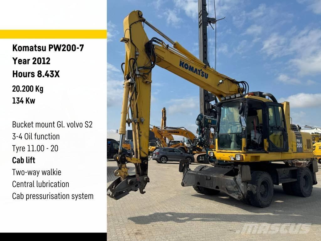 Komatsu PW 200-7 Ratasekskavaatorid