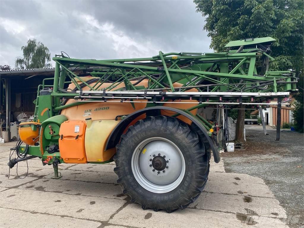 Amazone UX 4200 Haagispritsid