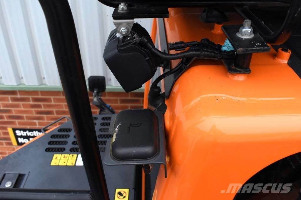 Develon DX140LCR-7 Roomikekskavaatorid