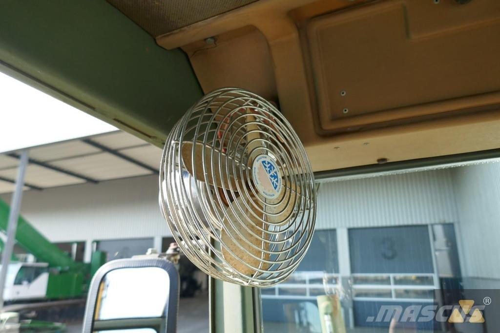 CAT 130G Ex-army Greiderid